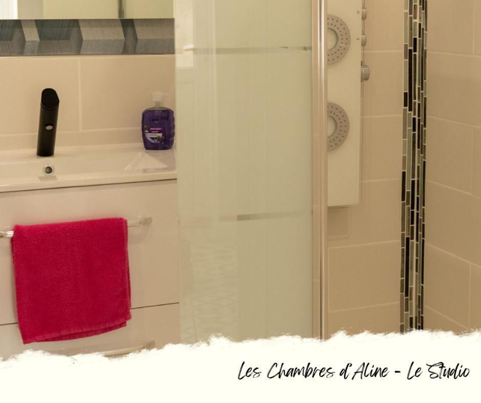 Les Chambres D'Aline Conches Room photo